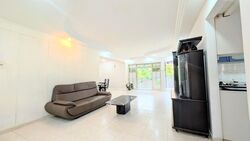 Blk 160 Pasir Ris Street 13 (Pasir Ris), HDB Executive #574553721